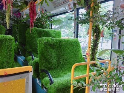 用草皮達人人工草皮包覆公車座椅