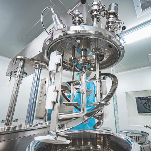 Advanced mixing equipment used for cosmetic formulation under controlled manufacturing conditions