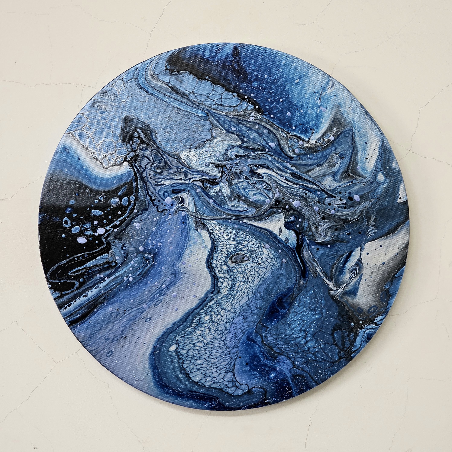 作品名稱：雪花紛飛的季節